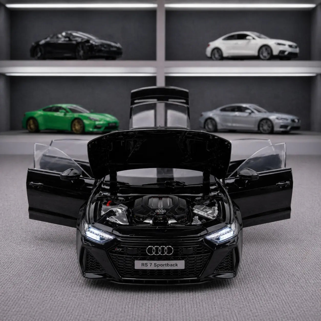 Audi RS7 1:18 Diecast Model - RYNEXS
